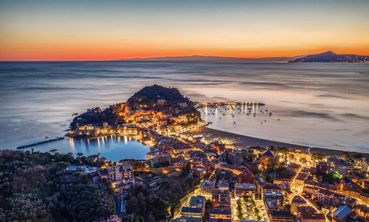 M'Illumino D'Immenso - Moneglia Apartments Bagian luar foto